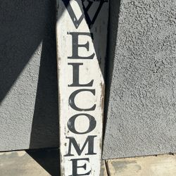 welcome sign 