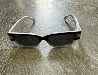 Louis Vuitton Glasses LV - White And Black