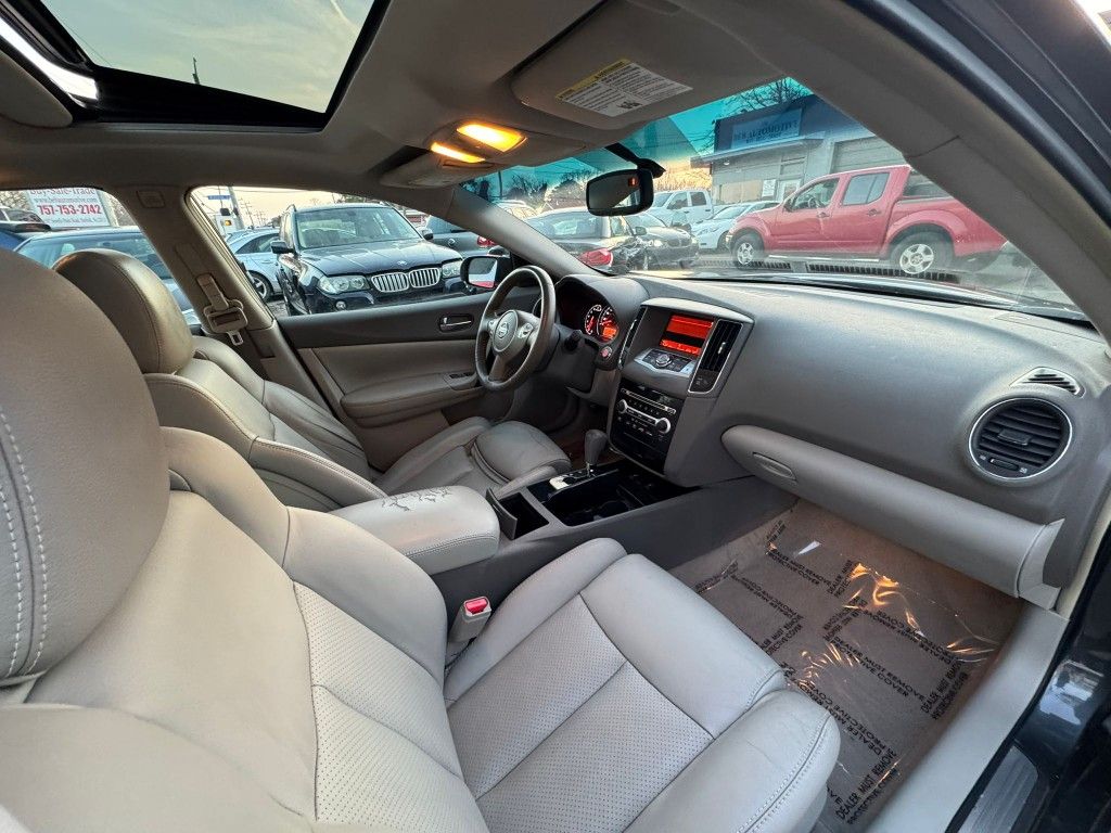 2009 Nissan Maxima