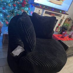 Black Swivel Chair