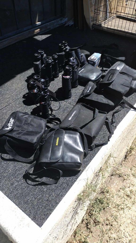 I Have This Huge Binoculars Lot Any Binoculars You See $40 A Piece Firm They're All Vintage And All Metal And Black They All Work Perfect