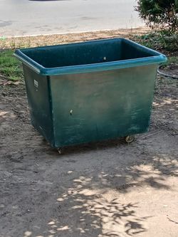 ULINE poly boxcart
