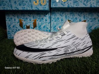 Turf soccer cleats us size 8