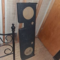 Custom fit double cap box
