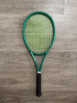 Wilson Blade 98 V10 (16X19) | Gripsize 4 1/4 | Great Condition