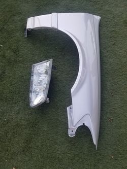 2000 2001 toyota camry headlight fender