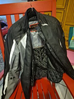 Motorcycle jacket