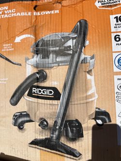 Shop Vac W Attachments