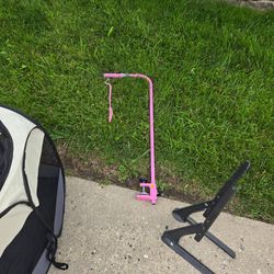Grooming Pole