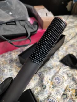 Hair Straightener Brush, Hair Straightener 2 in 1 Hot Comb Straightening Brush for Women with 5 Temps 20s Fast Heating & Dual Voltage, NEW!!