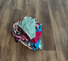Victoria Secret thongs 50 pieces (xs)