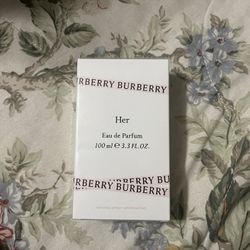 Burberry Her Eau De Parfum Perfume 