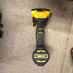 Dewalt 20 V Brushless Atomic Impact + Batery