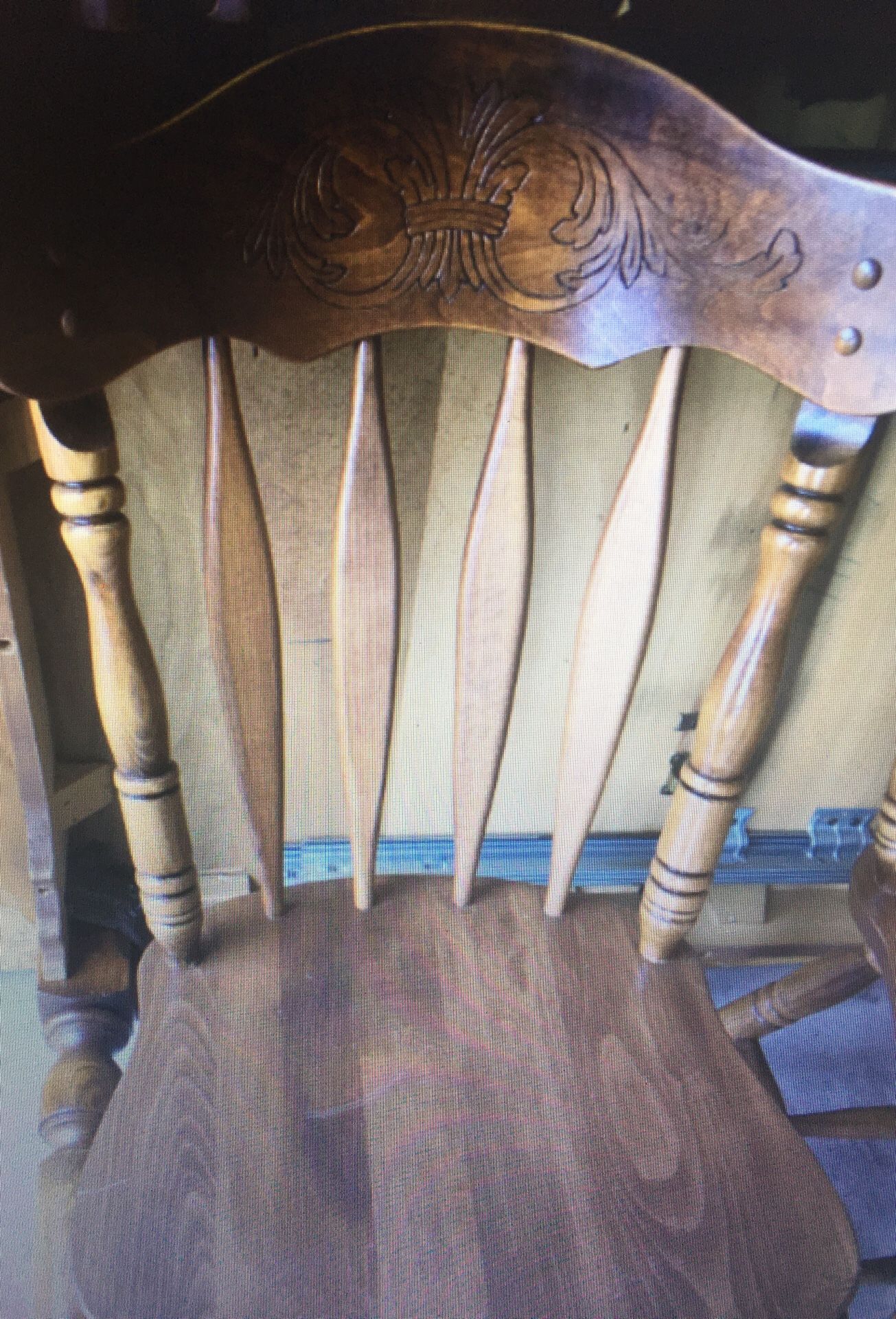 Dining Set w/ 6 chairs