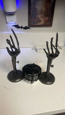 Skeleton Hand Candle Holders Halloween Decor Set