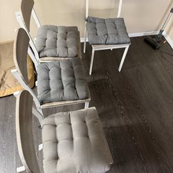 Kitchen table and 4  Chairs  for sale on May 1st