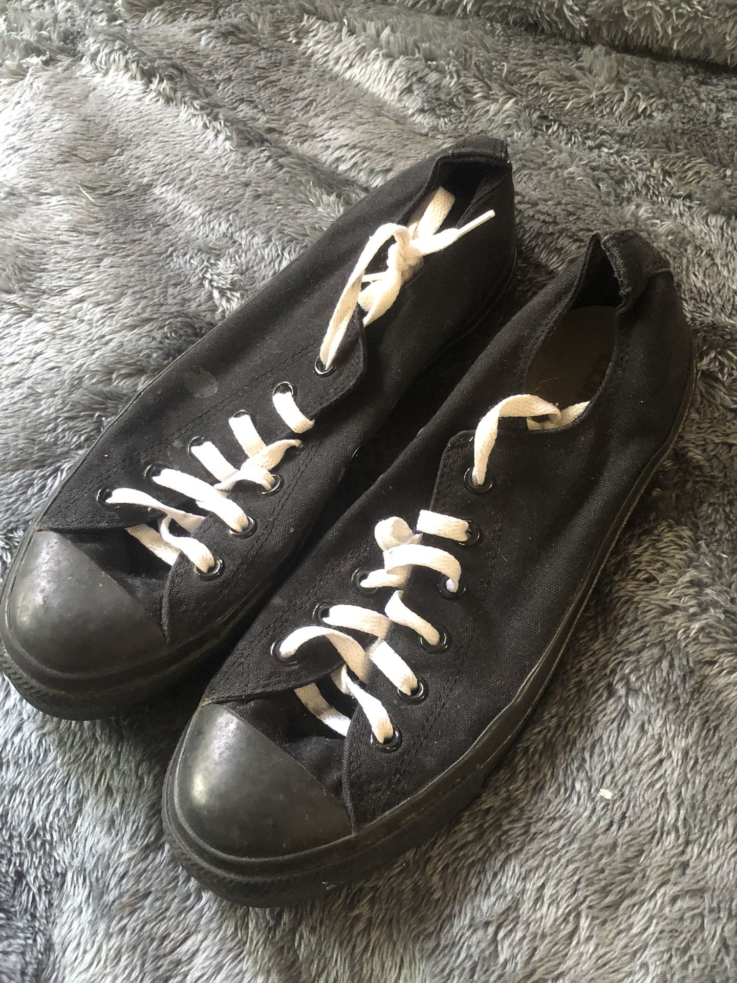 Converse Black Size 7