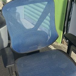 Wide Office Chair