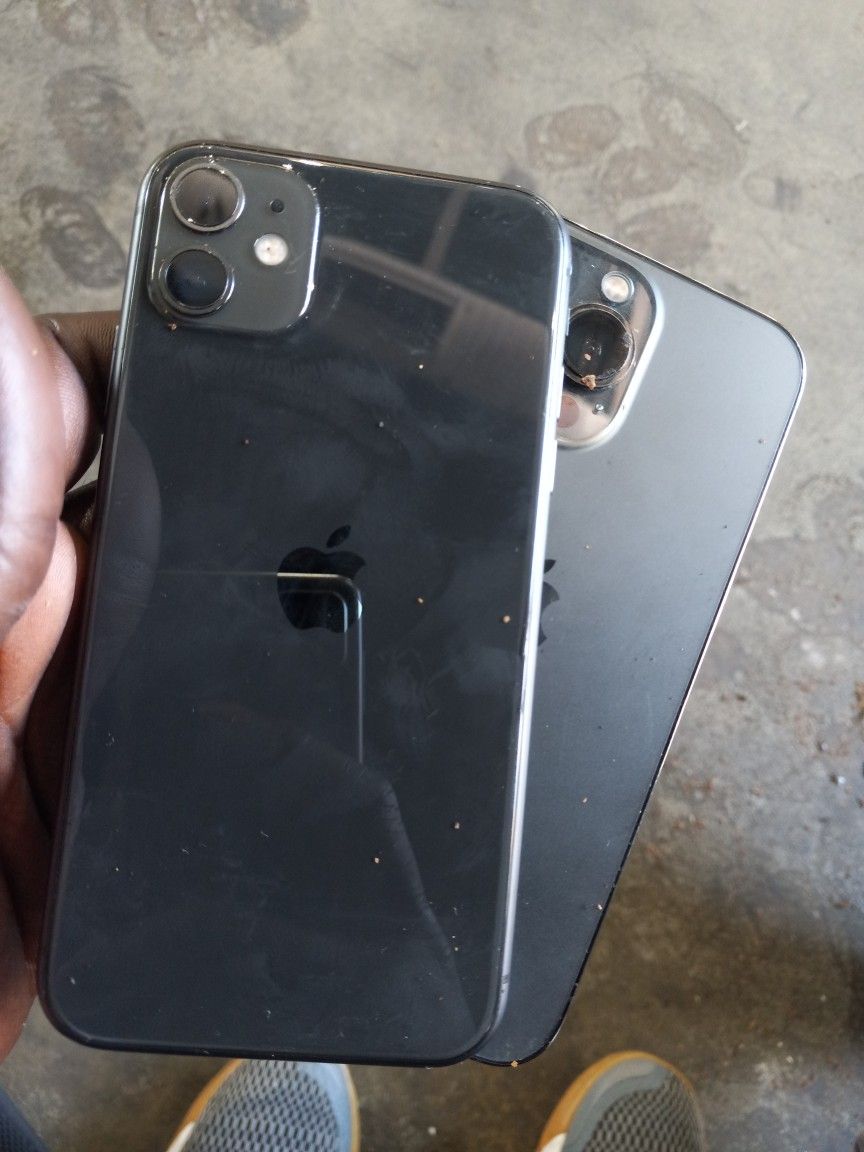 2 Locked I Phones Xr and I Phone 13