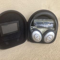 Bose QuietComfort (QC2) Acoustic Noise Cancelling Headphones