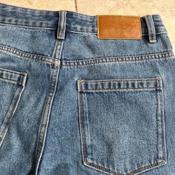 baggy jeans