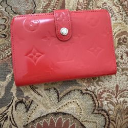 Authentic Louis Vuitton Vernis Wallet 