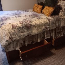 Queen Oak Bedroom Set 