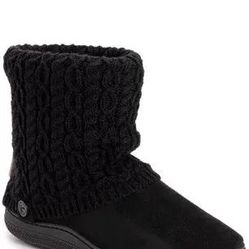 Muk Luks Women’s Knit Cable Bootie. Brand New With Tags. Size 10