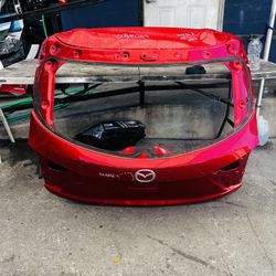 2015-2018 Mazda 3 Tailgate Oem