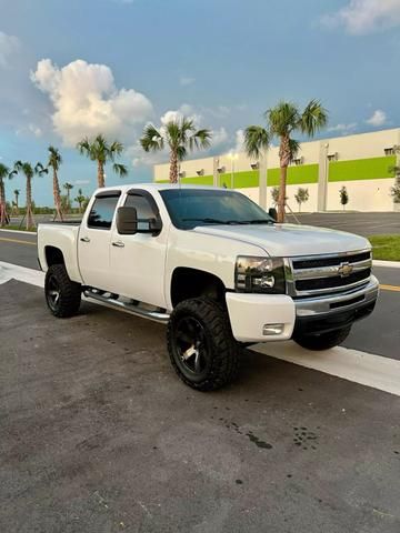 2011 Chevrolet Silverado 1500 Crew Cab