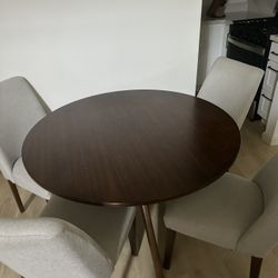 Dining Table 4 chairs