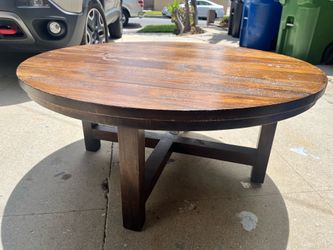 Round wood coffee table