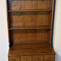 Vintage Mint Ethan Allen Solid Maple & Birch Dresser & Shelf.
