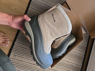 Columbia Snow Boots