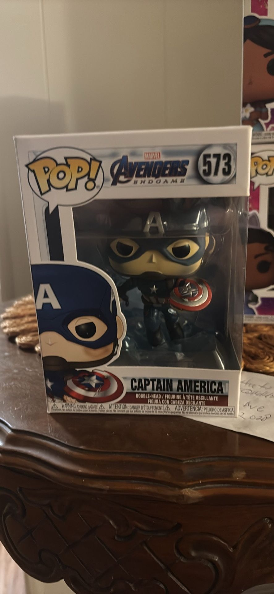 Captain America 573 Funko Pop