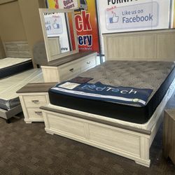 White And Brown Queen Bedroom Set 