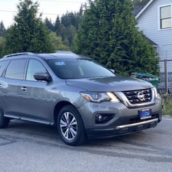 2017 NISSAN PATHFINDER