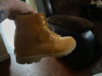 Timberland boots size 10