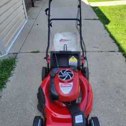 Lawnmower Craftsman Gold Edition Self Propelled In Excellents Conditions 