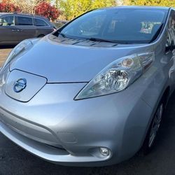 2016 Nissan LEAF