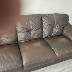 Leather Sofa Mint Condition No Scratches 