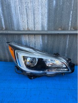2015 2016 2017 Subaru Outback / Legacy Right Passenger Side LED Headlight OEM (LED VERSION NO HALOGEN)