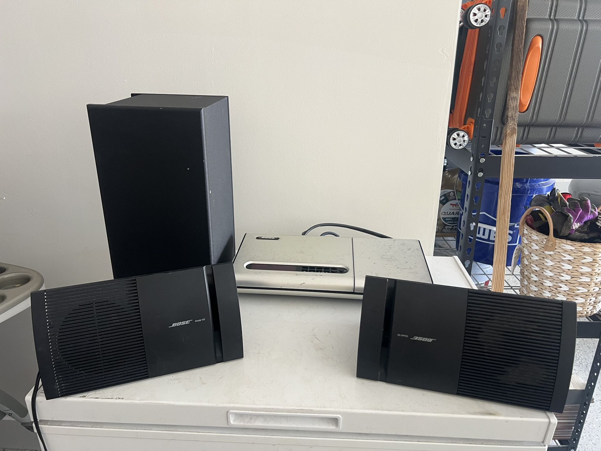 BOSE speakers And receiver 50$