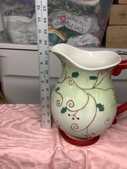 Pepperberry Pfaltzgraff Pitcher, This Pitcher Is Good For Decorate With Flowers Is Beautiful
