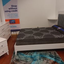 *Heart Day Flash Sale!!!*---Stylish Colby King Platform Bed/Dresser Sets---Now $499!!!---Nightstands Only $99😉