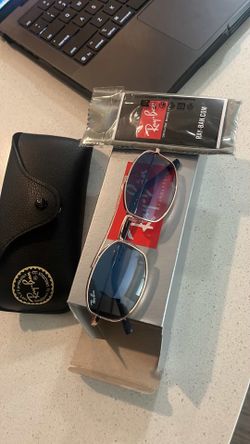 *NEW* Ray Bans Rose Gold RB3719