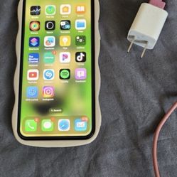 Iphone X   New Screen & Battery - See Photos