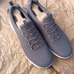 Skechers Women Sport Shoes, Size 11