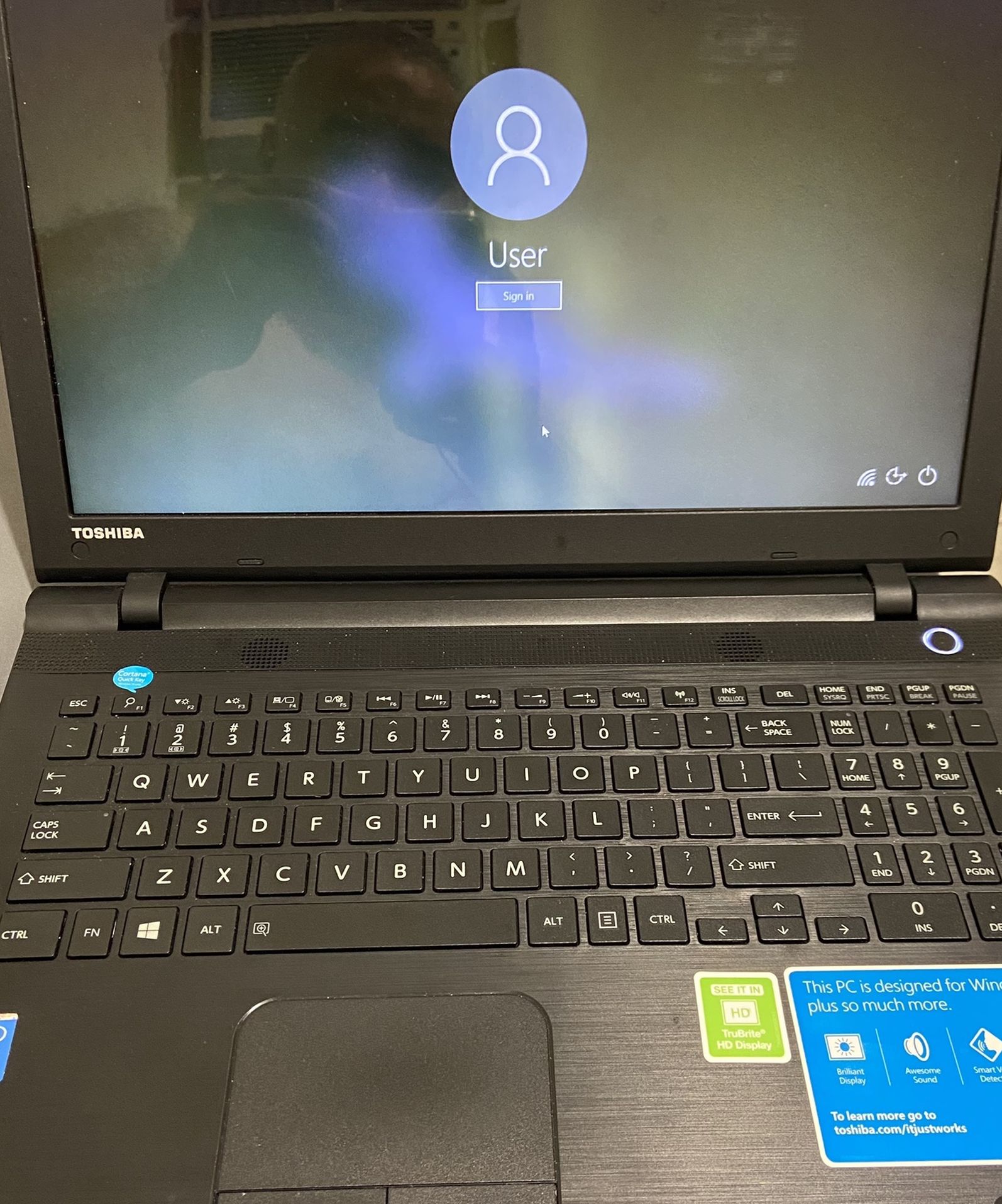 Toshiba Satellite C55-C5241 Intel Core i5-2.2GHz 15.6