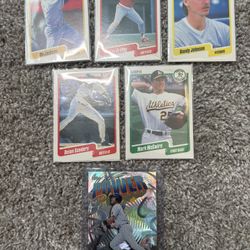 π₯ Legends Baseball Card Lot β Bo, Griffey, Jeter, Sanders, McGwire, Johnson π₯